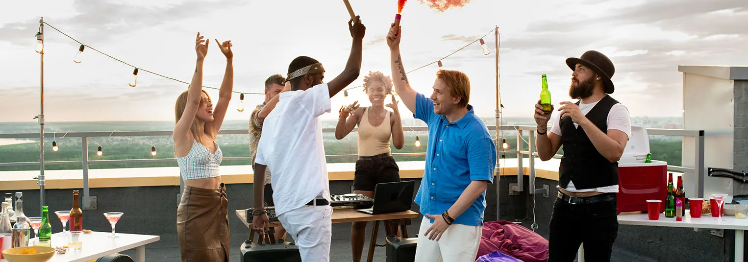 banner-hidden-costs-to-watch-for-in-last-minute-cruise-deals-1